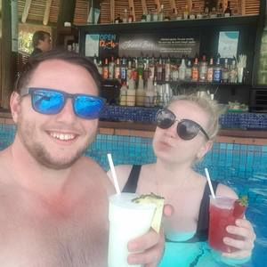 Meet your Posher, Mia